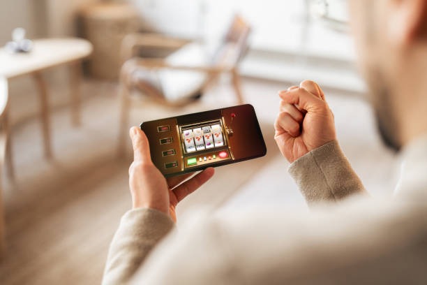 Fortune Mouse betting interface showing segment selection and stake entry on mesin228 mobile app